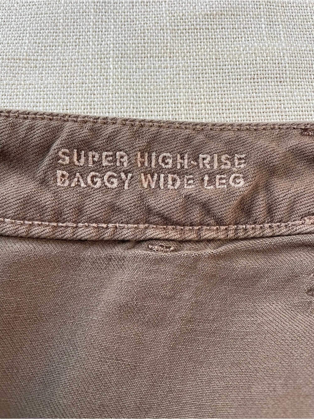 American Eagle Outfitters Women’s Super High-Rise Baggy Wide Leg Taupe Brown 6R - Picture 3 of 13